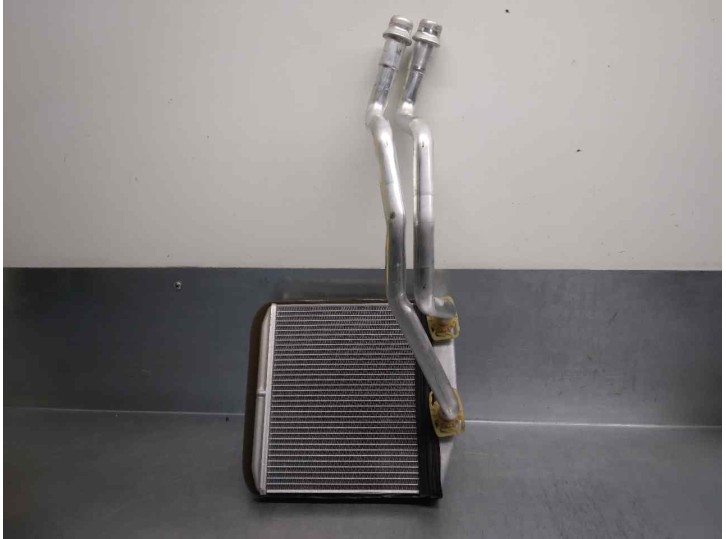 Recambio de radiador calefaccion / aire acondicionado para fiat punto (199) 1.2 cat referencia OEM IAM 77365032  