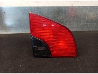 Recambio de piloto trasero izquierdo para peugeot 406 break (s1/s2) st td referencia OEM IAM 6350H6 PORTON 5 PUERTAS