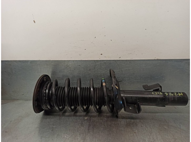 Recambio de amortiguador delantero derecho para volvo v60 kombi 2.0 diesel cat referencia OEM IAM 31262896 
