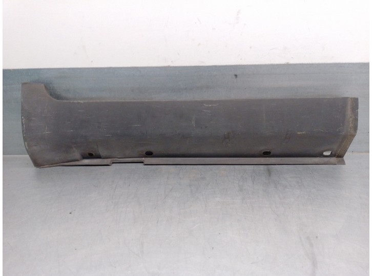 Replacement side skirt for Chevrolet Captiva 2.0 Diesel CAT OEM IAM reference 96804216 REAR RIGHT 