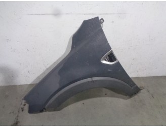 Recambio de aleta delantera izquierda para chevrolet captiva 2.0 diesel cat referencia OEM IAM 96624392 GRIS 