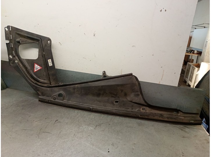 Recambio de molduras delanteras para bmw 5 (f10) 530 d referencia OEM IAM 51767019803 51767019803 