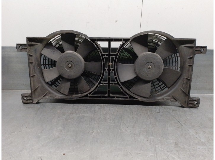 Recambio de electroventilador para ssangyong rodius 2.7 turbodiesel cat referencia OEM IAM 8821021050 A005161 DONGYANG