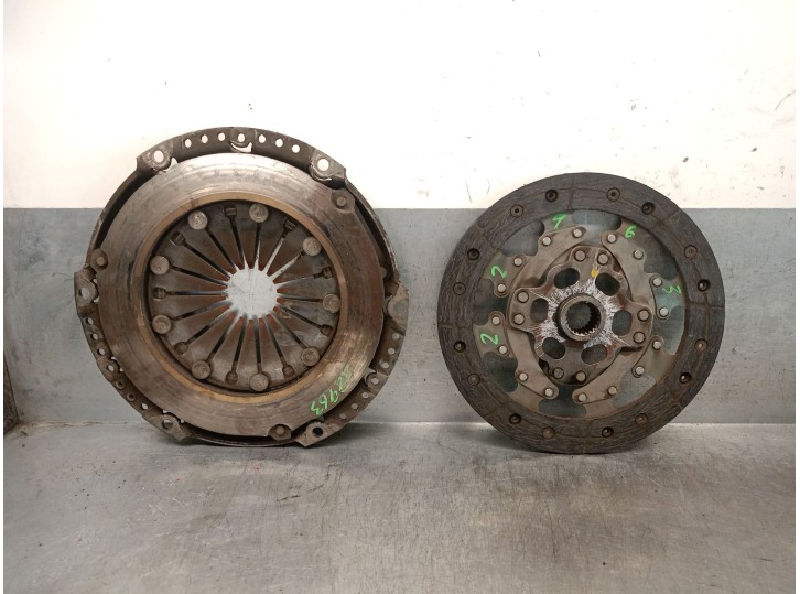 Recambio de kit embrague para opel astra h gtc (a04) 1.9 cdti (l08) referencia OEM IAM 6606039 6606039 