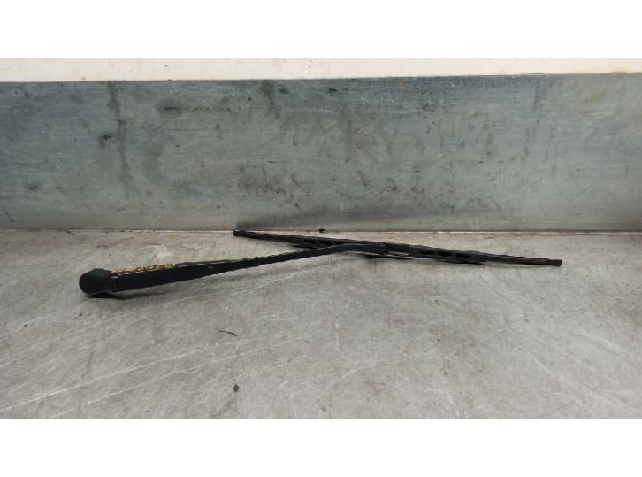 Recambio de brazo limpia trasero para toyota prius (nhw20) 1.5 cat referencia OEM IAM 