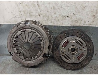 Recambio de kit embrague para peugeot 206 berlina x-line referencia OEM IAM 110919A0907 195504 VALEO