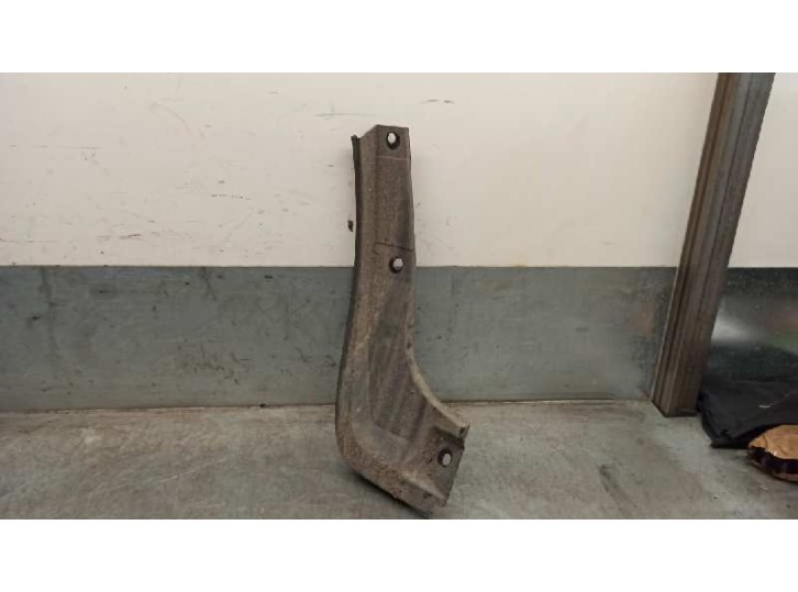 Recambio de faldon trasero para toyota prius (nhw20) 1.5 cat referencia OEM IAM 5259247010 