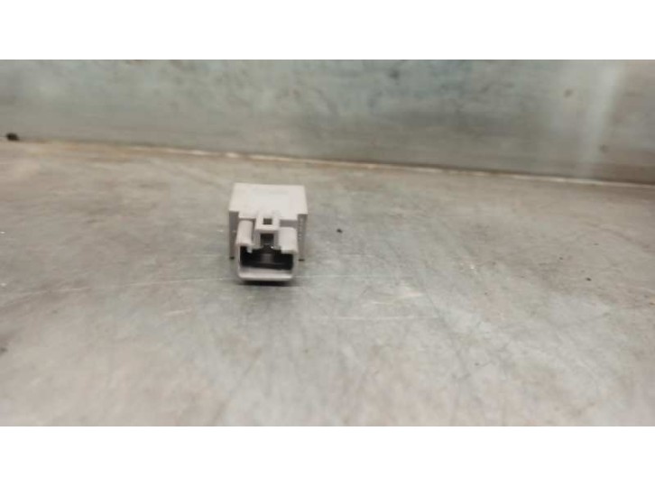 Recambio de modulo electronico para toyota prius (nhw20) 1.5 cat referencia OEM IAM 9098004174  