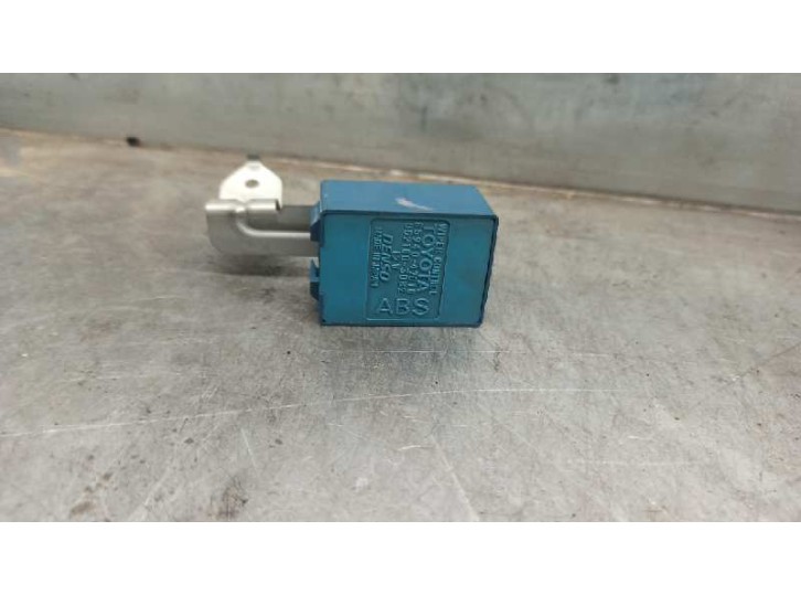 Recambio de modulo electronico para toyota prius (nhw20) 1.5 cat referencia OEM IAM 8594047010 0521003082 DENSO