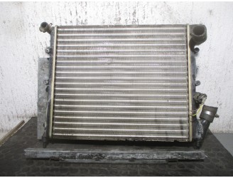 Recambio de radiador agua para renault rapid/express (f40) 1.3 cat referencia OEM IAM 7701047888 730499 VALEO