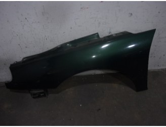 Recambio de aleta delantera izquierda para renault laguna (b56) 2.2 diesel referencia OEM IAM 7751698031 VERDE 