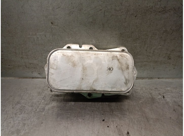 Recambio de enfriador aceite motor para hyundai h350 furgoneta 2.5 crdi referencia OEM IAM 264214A700 264214A700 