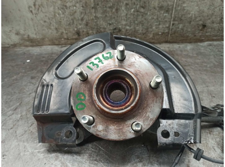 Recambio de mangueta delantera derecha para mitsubishi grandis (na0w) 2.0 di-d cat referencia OEM IAM MR594356  