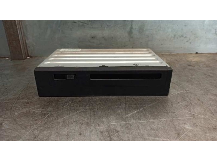 Recambio de sistema navegacion gps para toyota prius (nhw20) 1.5 cat referencia OEM IAM 8684150100 