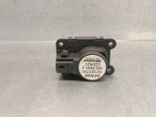 Recambio de motor apertura trampillas climatizador para opel vivaro c furgoneta (k0) 1.5 referencia OEM IAM A21201700 DENSO