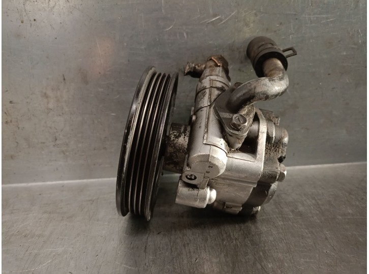 Recambio de bomba servodireccion para kia carens 1.8 cat referencia OEM IAM 0K2C032600A 0K2C032600A 