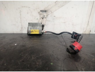 Recambio de centralita faros xenon para audi a6 berlina (4b2) 2.5 v6 24v tdi referencia OEM IAM 5DV00776071 4B0941471 HELLA