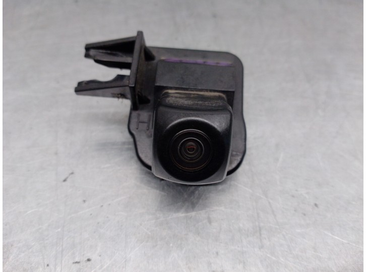 Recambio de modulo electronico para toyota auris 1.8 16v (híbrido) referencia OEM IAM 8679002120 CAMARA TRASERA 