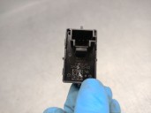 Recambio de mando elevalunas trasero izquierdo para bmw x1 (u11) sdrive 18 d referencia OEM IAM 5A2BCB5 61315A2BCB5 