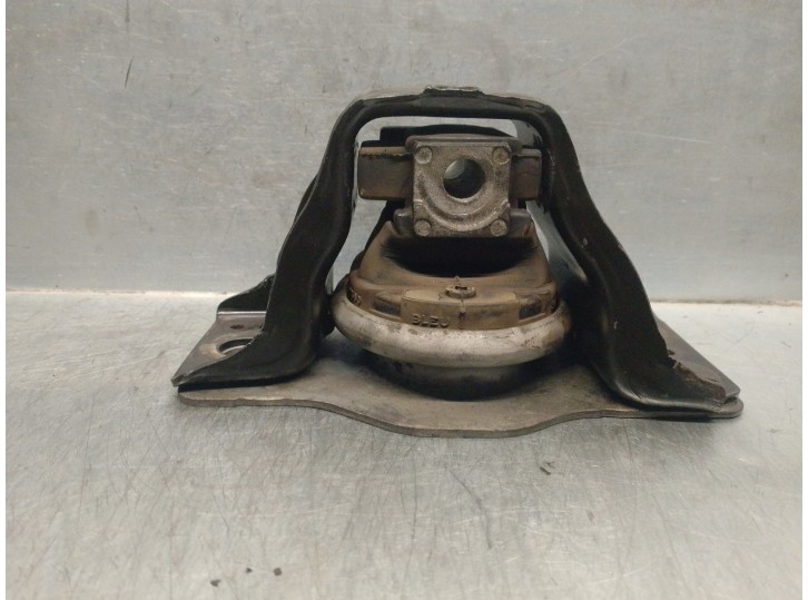 Recambio de soporte motor para dacia logan 1.5 dci diesel cat referencia OEM IAM 326D24 307543 