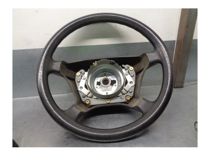 Recambio de volante para mercedes-benz clase e (w124) berlina 2.0 16v cat referencia OEM IAM A1404604503  