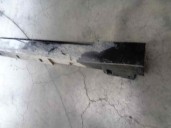 Recambio de spoiler talonera lateral derecha para infiniti q50 cat referencia OEM IAM 768504GA0H  NEGRO