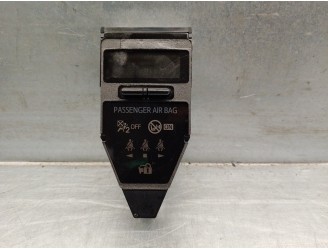 Recambio de pantalla multifuncion para toyota auris 1.8 16v (híbrido) referencia OEM IAM 8391002200  