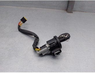 Recambio de conmutador de arranque para dacia logan 1.5 dci diesel cat referencia OEM IAM 8206356033  