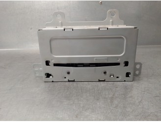 Replacement audio system / radio CD for Opel Astra J lim. 1.6 16v cat OEM IAM reference 22924493 