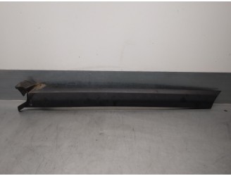 Recambio de molduras delanteras para land rover discovery 2.7 td v6 cat referencia OEM IAM DCB000145 