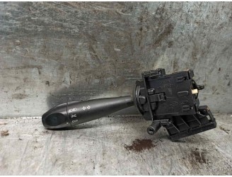 Replacement light switch for Kia Picanto 1.0 CAT OEM IAM reference 32932A 