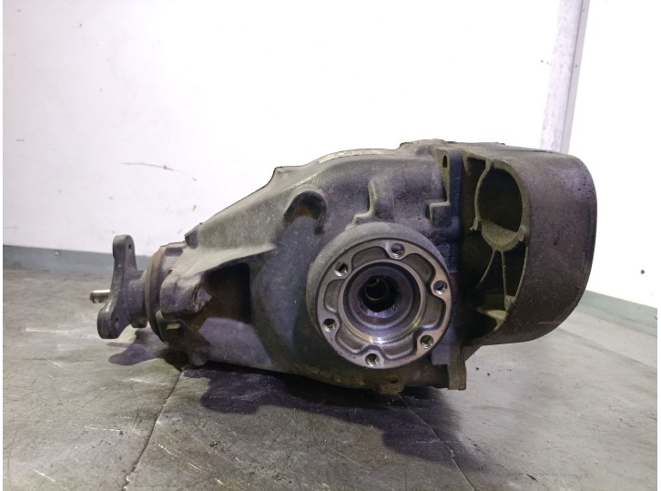 Recambio de diferencial trasero para bmw 1 (e87) 118 d referencia OEM IAM 7566169 33107566170 3.07
