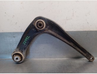 Recambio de brazo suspension inferior delantero izquierdo para opel vivaro c furgoneta (k0) 1.5 referencia OEM IAM 9816863680  