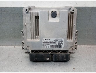 Recambio de centralita motor uce para citroën c4 cactus 1.6 bluehdi 100 referencia OEM IAM 9814182680  0281032456 BOSCH
