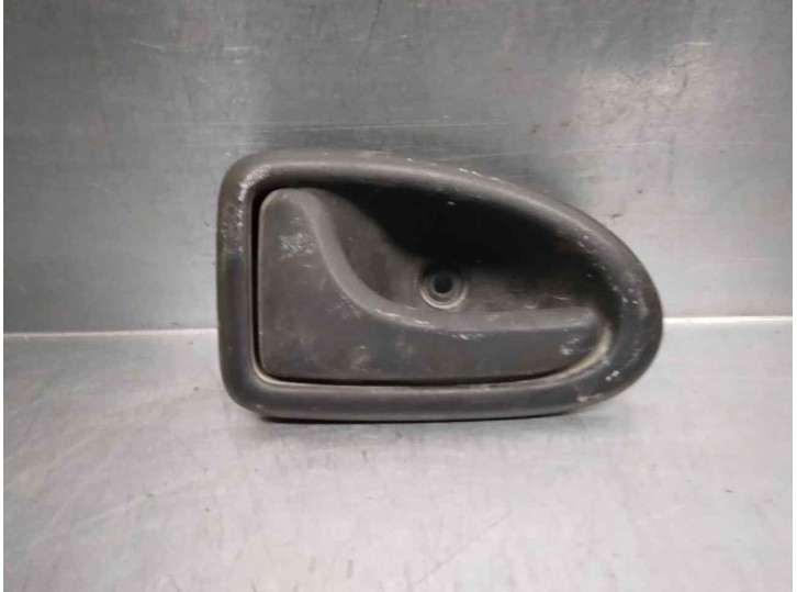 Recambio de maneta interior trasera izquierda para nissan primastar (x..) 2.0 dci diesel referencia OEM IAM 7700423887  