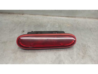 Recambio de luz central de freno para renault clio i fase i+ii (b/c57) 1.4 referencia OEM IAM 7700847733 