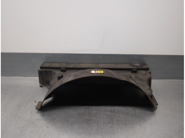 Recambio de panel frontal para land rover discovery 2.7 td v6 cat referencia OEM IAM PGK500084  