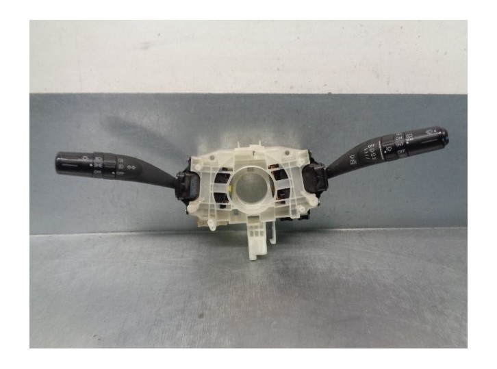 Recambio de mando luces para subaru forester (sh_) 2.0 d awd (shh) referencia OEM IAM 83111FG150 