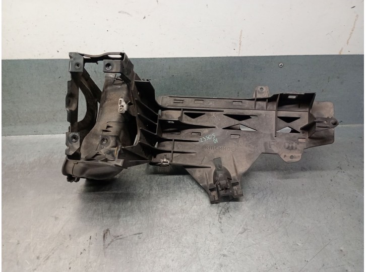 Recambio de soporte faro izquierdo para bmw 5 (f10) 530 d referencia OEM IAM 51647200793 51647200793 