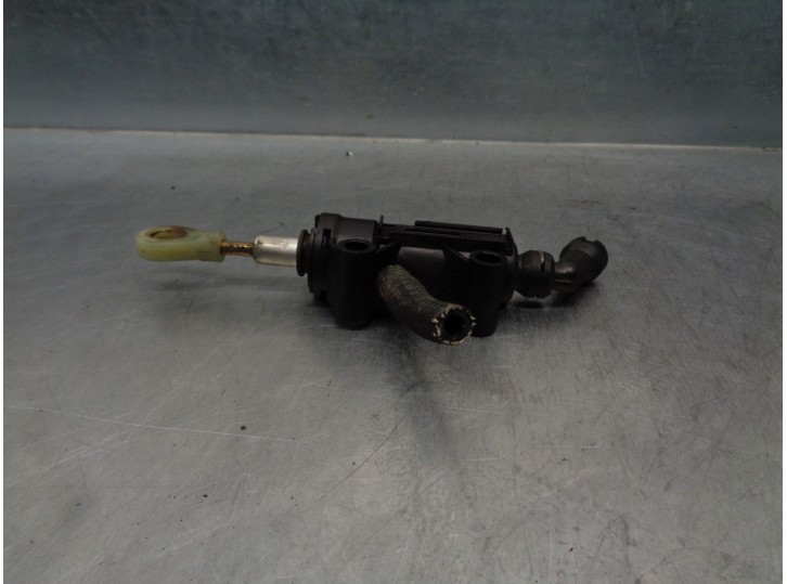 Recambio de bombin embrague para bmw serie 5 berlina (e60) 530d referencia OEM IAM 21526762081 