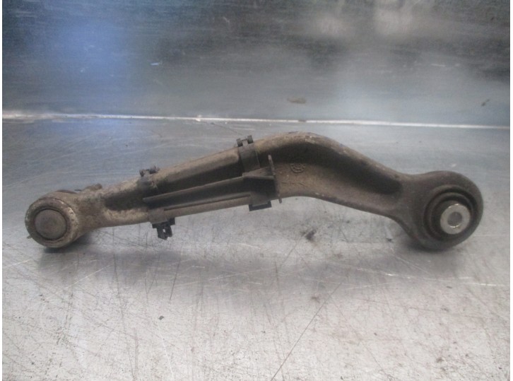 Recambio de brazo suspension superior trasero derecho para bmw serie 5 berlina (e60) 530d referencia OEM IAM 33322347990 