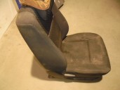 Recambio de asiento delantero derecho para ssangyong actyon 2.0 td cat referencia OEM IAM TELA NEGRA 5 PUERTAS