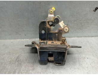 Recambio de cerradura maletero / porton para hyundai santamo 2.0 16v referencia OEM IAM 81230M2000 81230M2000 