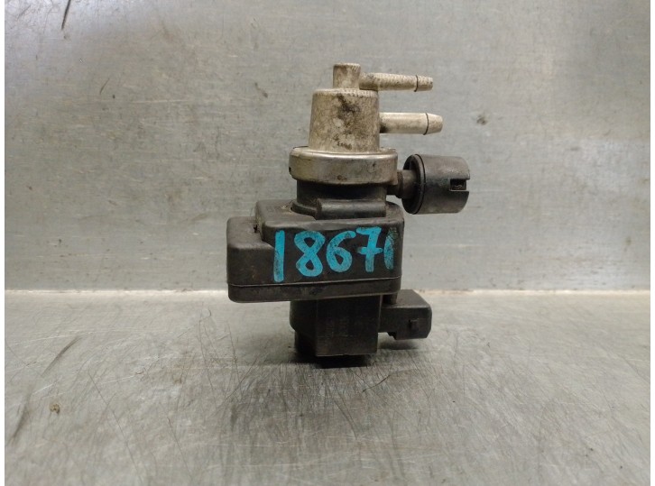 Recambio de electrovalvula vacio para renault espace iv (jk0) 2.2 dci turbodiesel referencia OEM IAM 8200247248 72190353 