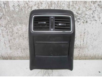 Recambio de aireador para infiniti q50 cat referencia OEM IAM 687944GA0A 