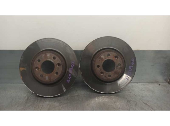 Replacement front brake disc for Renault Megane I Scenic (ja0) 1.9 dTi diesel cat OEM IAM reference 7701205840 
