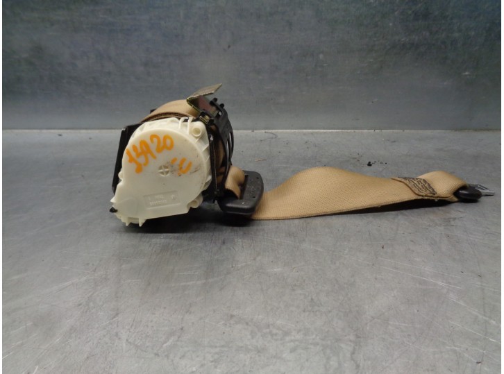 Recambio de cinturon seguridad trasero central para bmw serie 5 berlina (e60) 530d referencia OEM IAM 11037142B 5 PUERTAS