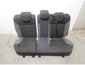 Recambio de asientos traseros para ford focus lim. (cb8) 1.6 tdci cat referencia OEM IAM 4306841 TELA GRIS Y NEGRA 5 PUERTAS