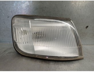 Recambio de faro derecho para hyundai santamo 2.0 16v referencia OEM IAM 92304M20 92102M2200 