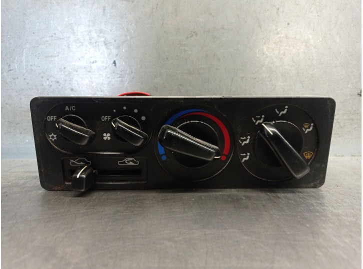 Recambio de mando calefaccion / aire acondicionado para hyundai santamo 2.0 16v referencia OEM IAM 97250M2000 97250M2000 